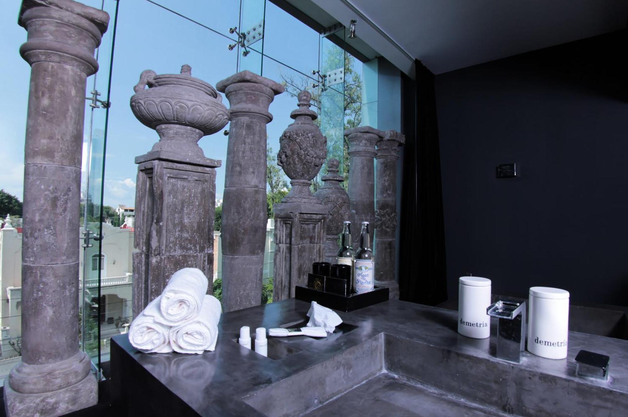 Demetria Hotel Гуадалахара Екстериор снимка